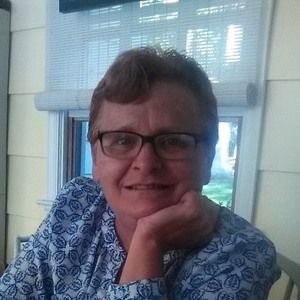 Meet your Posher, Dottie